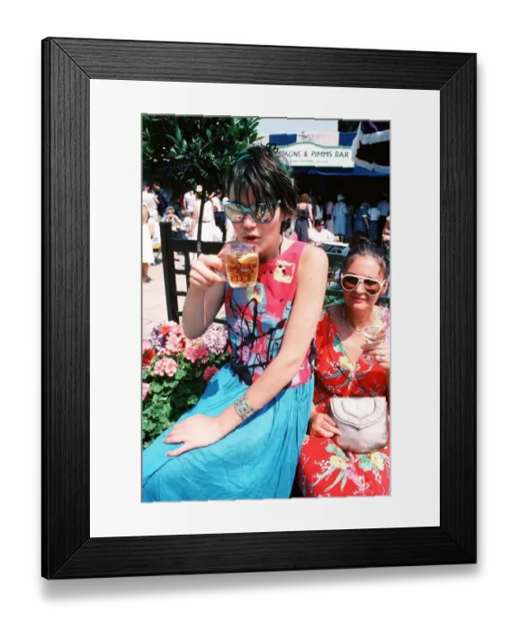 Framed Print : Pimms Drinkers Framed Print : Pimms Drinkers