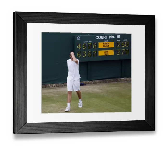 Framed Print : John Isner Walks Past Scoreboard Framed Print : John Isner Walks Past Scoreboard