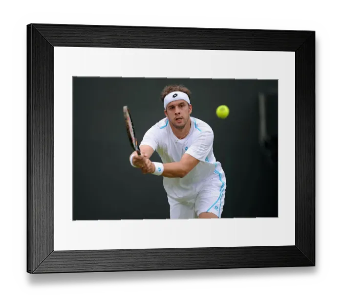 Framed Print : Giles Muller
