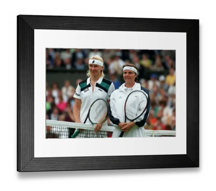 Framed Print : Nathalie Tauziat, Jana Novotna Framed Print : Nathalie Tauziat, Jana Novotna