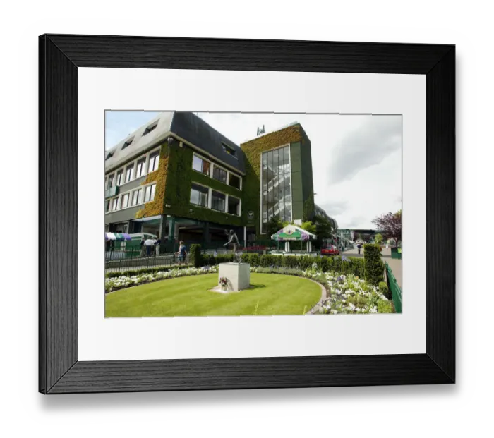 Framed Print : Fred Perry Statue, Centre Court Framed Print : Fred Perry Statue, Centre Court