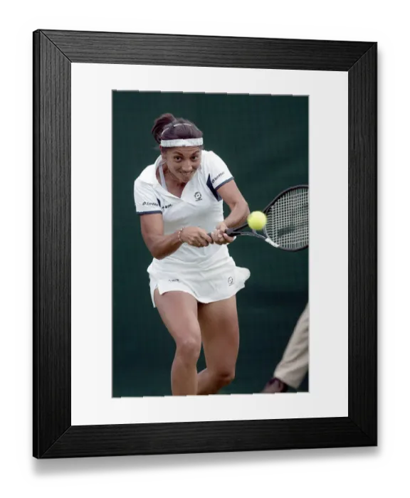 Framed Print : Paola Suarez