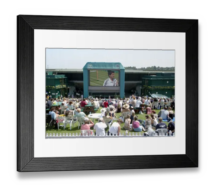 Framed Print : Aorangi Terrace (Henman Hill)