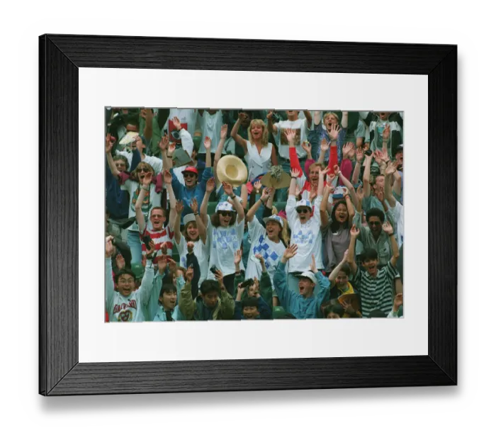 Framed Print : Jeremy Bates Fans At Wimbledon