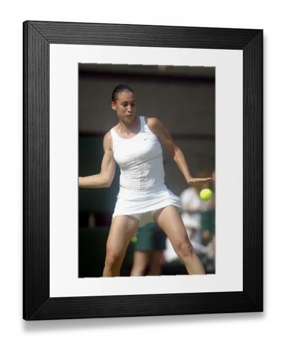 Framed Print : Flavia Pennetta Framed Print : Flavia Pennetta