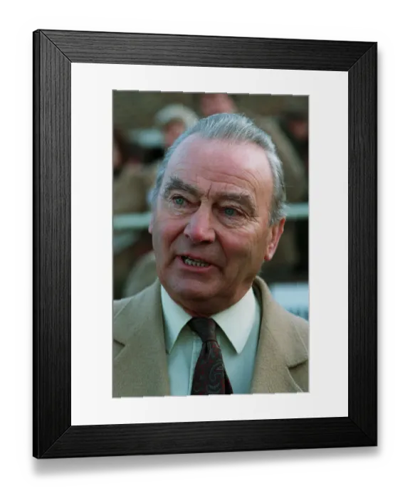Framed Print : Reg Akehurst Framed Print : Reg Akehurst