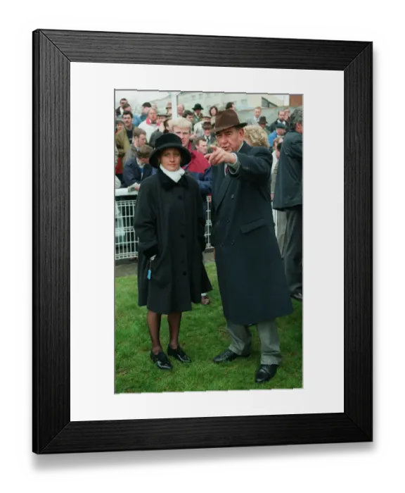 Framed Print : Sir Colin Cowdrey And Daughter Framed Print : Sir Colin Cowdrey And Daughter