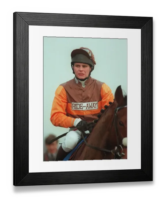 Framed Print : Fraser Perratt Framed Print : Fraser Perratt