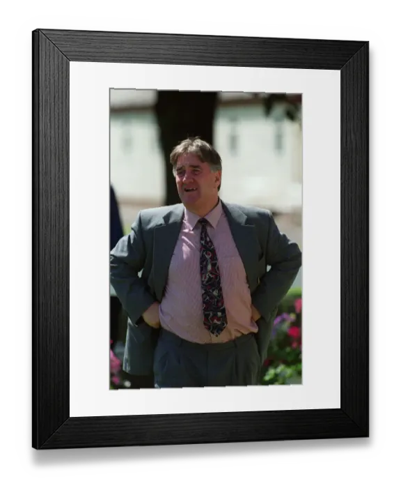 Framed Print : Bernard Llewellyn Framed Print : Bernard Llewellyn