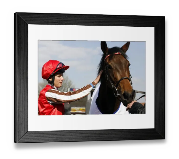 Framed Print : Kerrin Mcevoy & Scarlet Runner Framed Print : Kerrin Mcevoy & Scarlet Runner