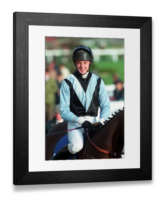 Framed Print : Chris Maude Framed Print : Chris Maude
