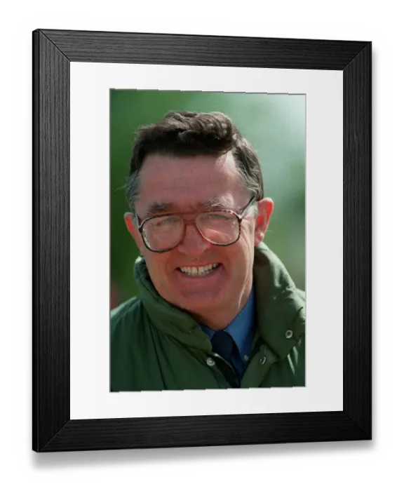 Framed Print : Maurice Camacho