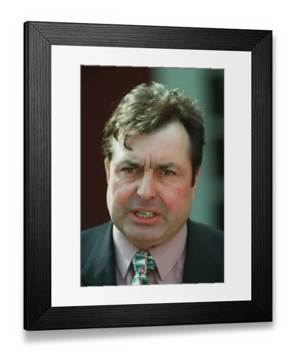 Framed Print : Martyn Wane Framed Print : Martyn Wane