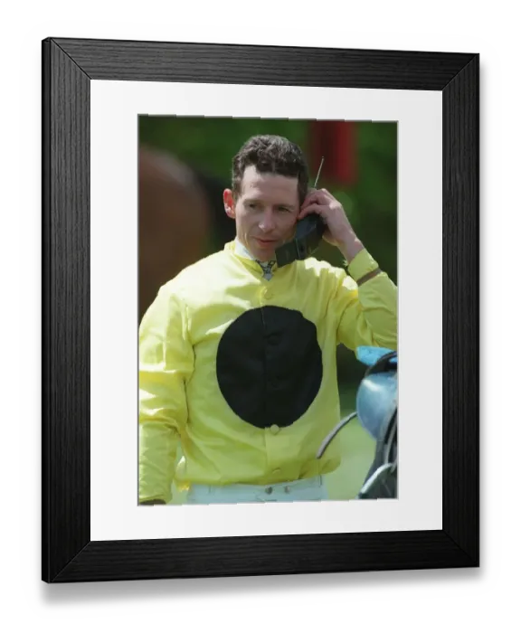 Framed Print : Richard Quinn Makes Call Framed Print : Richard Quinn Makes Call