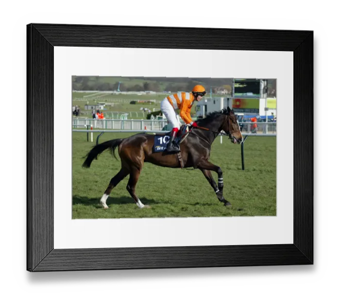Framed Print : Moulin Riche Framed Print : Moulin Riche