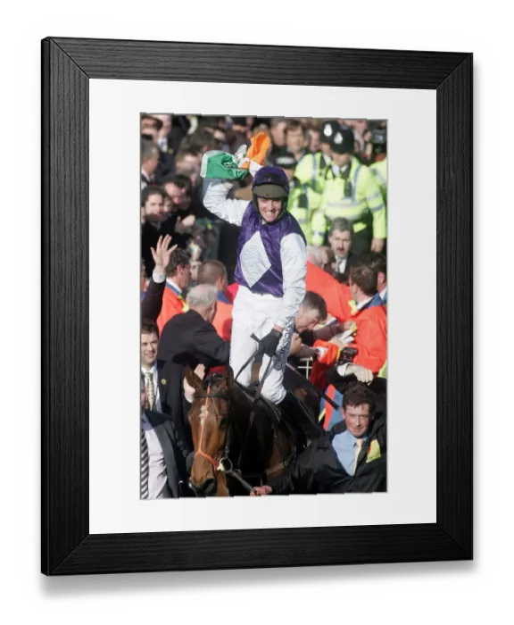 Framed Print : Kicking King & Barry Geraghty Framed Print : Kicking King & Barry Geraghty