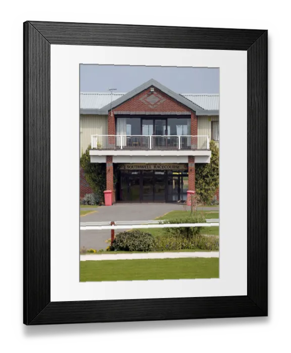 Framed Print : Southwell Racecourse Framed Print : Southwell Racecourse