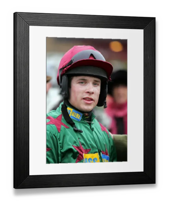 Framed Print : Sam Thomas Framed Print : Sam Thomas