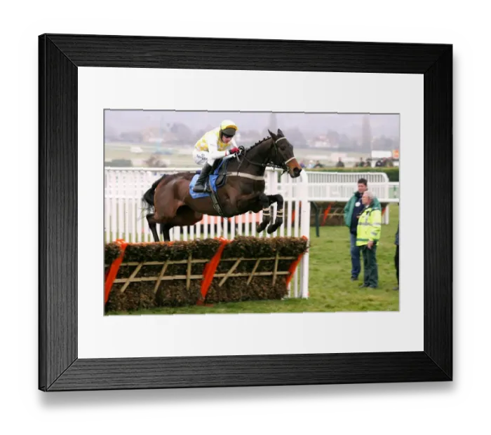 Framed Print : Paul Carberry & Fiepes Shuffle Framed Print : Paul Carberry & Fiepes Shuffle