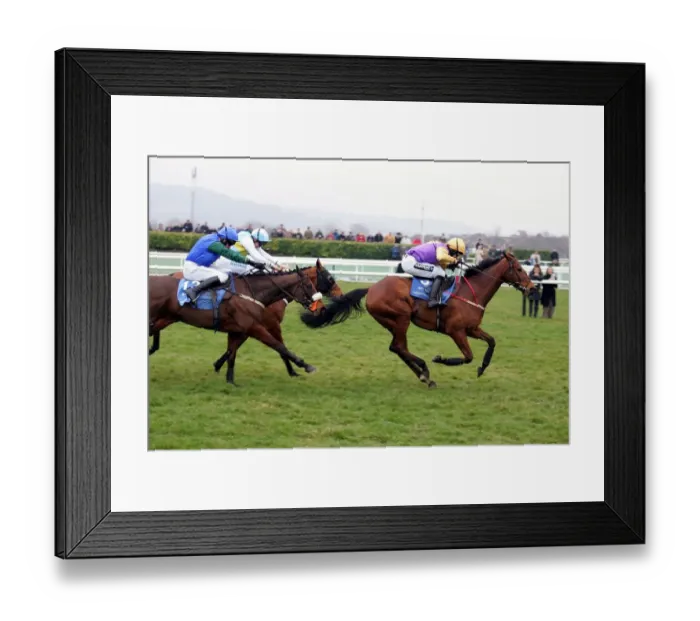 Framed Print : Macs Joy, Hardy Eustace & Brave Inca Framed Print : Macs Joy, Hardy Eustace & Brave Inca