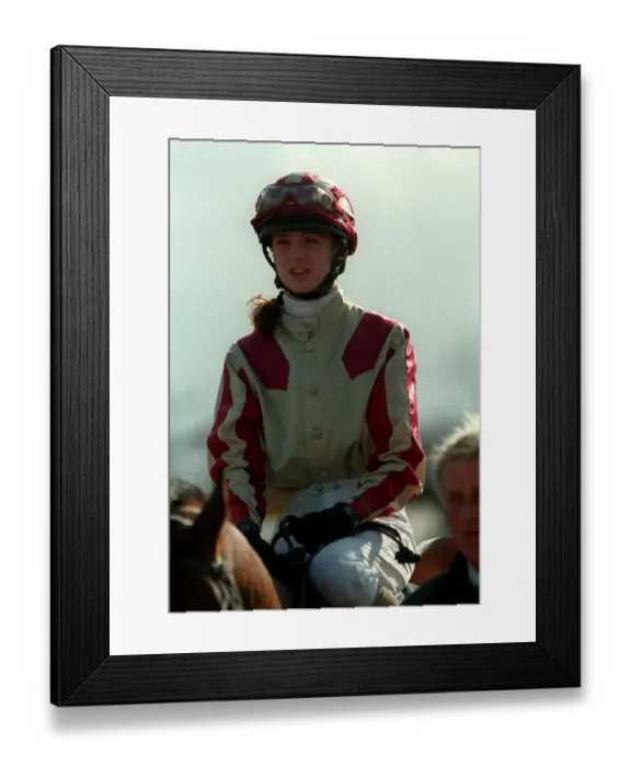 Framed Print : Victoria Appleby Framed Print : Victoria Appleby