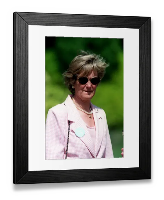Framed Print : Lynda Ramsden Framed Print : Lynda Ramsden