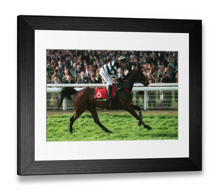Framed Print : Kadou Nonantais Framed Print : Kadou Nonantais