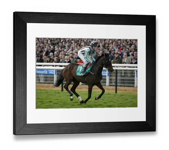 Framed Print : Jaybejay Ridden By T.Scudamore Cheltenham Festival Cheltenham Racecourse