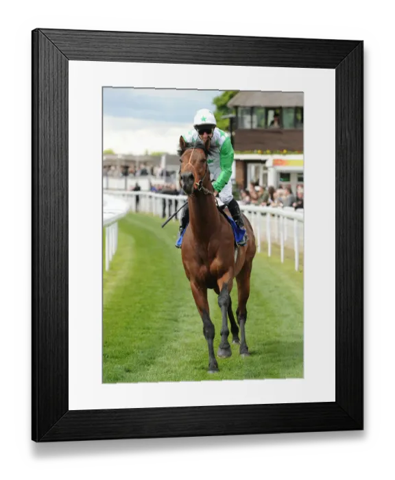 Framed Print : Edge Closer Framed Print : Edge Closer