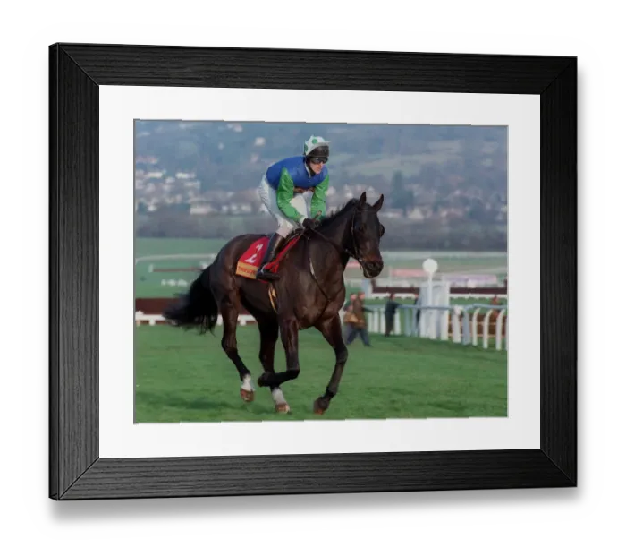 Framed Print : Challenger Du Luc Framed Print : Challenger Du Luc