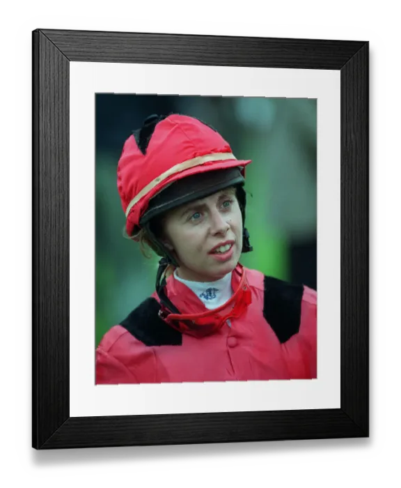 Framed Print : Amanda Saunders Framed Print : Amanda Saunders