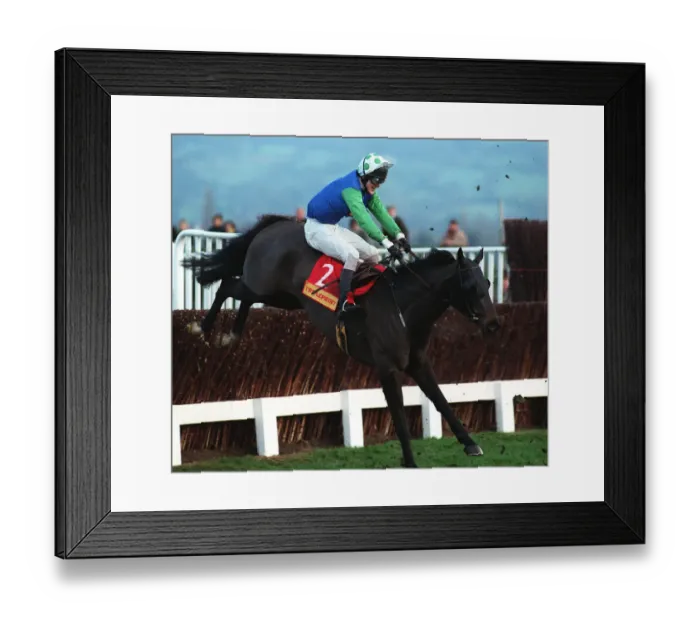 Framed Print : Challenger Du Luc Framed Print : Challenger Du Luc