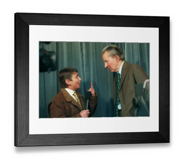 Framed Print : Willie Carson & Julian Wilson Framed Print : Willie Carson & Julian Wilson