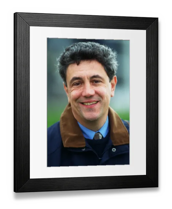 Framed Print : Lenny Lungo