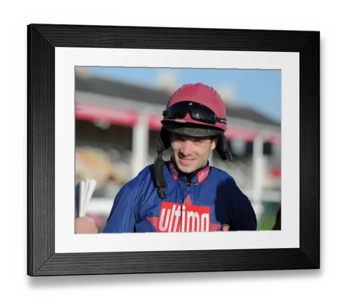 Framed Print : Sam Thomas Framed Print : Sam Thomas