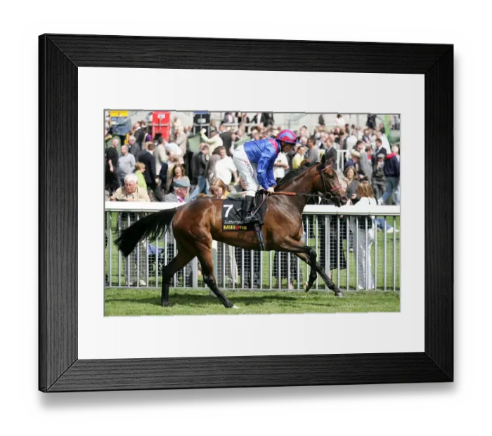 Framed Print : Sayyedati Symphony Framed Print : Sayyedati Symphony