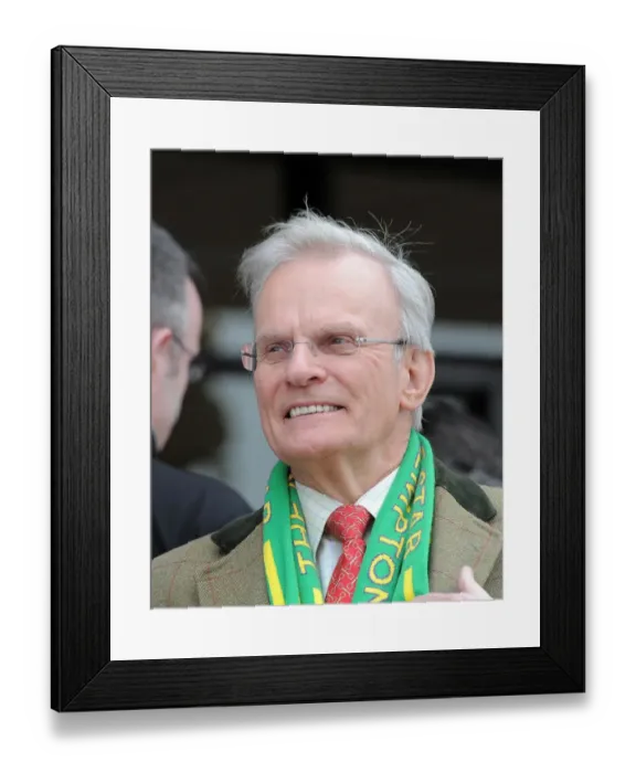 Framed Print : Clive Smith Framed Print : Clive Smith