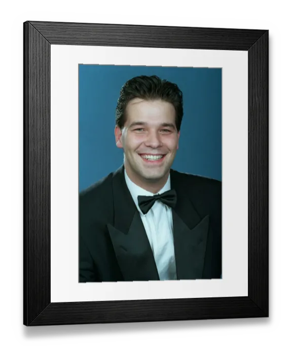 Framed Print : Jan Verhs Snooker Referee 29 November 1994 Date: 29 November 1994 Framed Print : Jan Verhs Snooker Referee 29 November 1994 Date: 29 November 1994