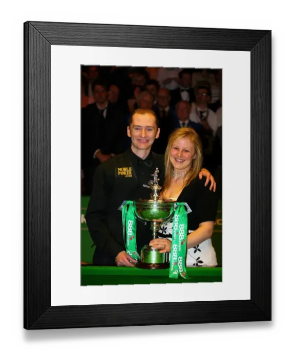 Framed Print : Graeme Dott & Wife Elaine Framed Print : Graeme Dott & Wife Elaine