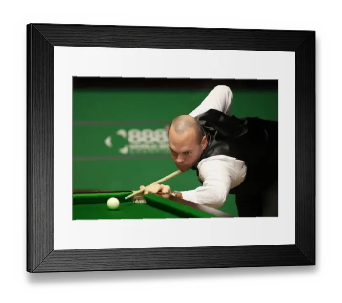 Framed Print : Stuart Bingham Framed Print : Stuart Bingham