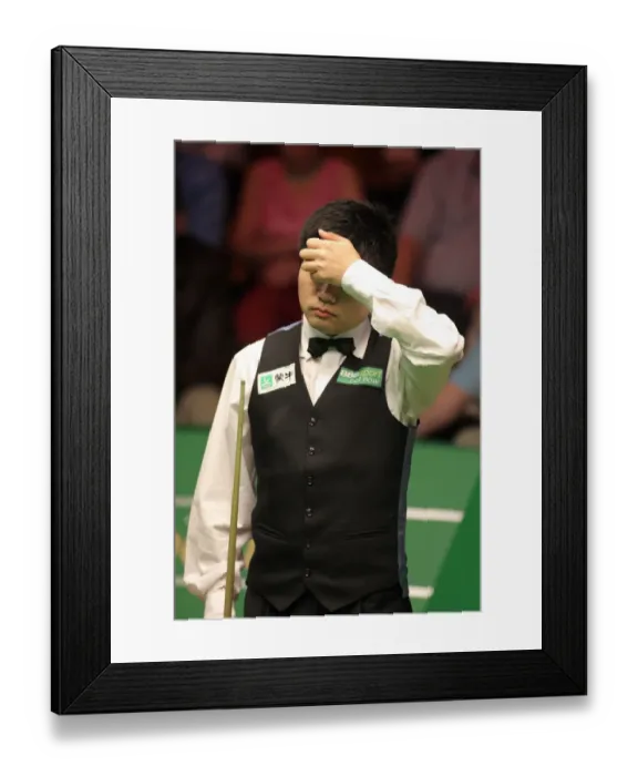 Framed Print : Ding Junhui Framed Print : Ding Junhui