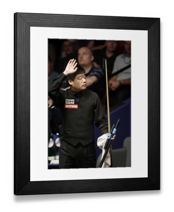 Framed Print : Ding Junhui Wins His Match Against Jamie Burnett Framed Print : Ding Junhui Wins His Match Against Jamie Burnett