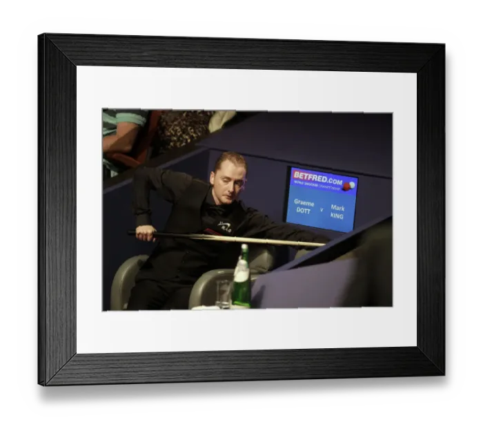 Framed Print : Graeme Dott Practicing Framed Print : Graeme Dott Practicing