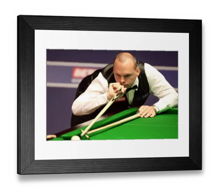 Framed Print : Stuart Bingham Framed Print : Stuart Bingham