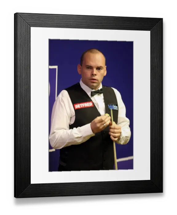 Framed Print : Stuart Bingham Framed Print : Stuart Bingham