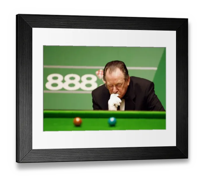 Framed Print : Referee Alan Chamberlin Framed Print : Referee Alan Chamberlin