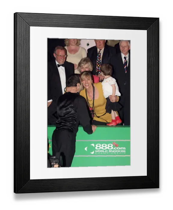 Framed Print : Ronnie O Sullivan With Mum Framed Print : Ronnie O Sullivan With Mum