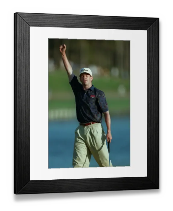 Framed Print : Lee Janzen Framed Print : Lee Janzen