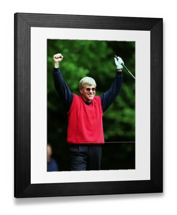 Framed Print : Jeff Hawkes Gets Hole In One Framed Print : Jeff Hawkes Gets Hole In One