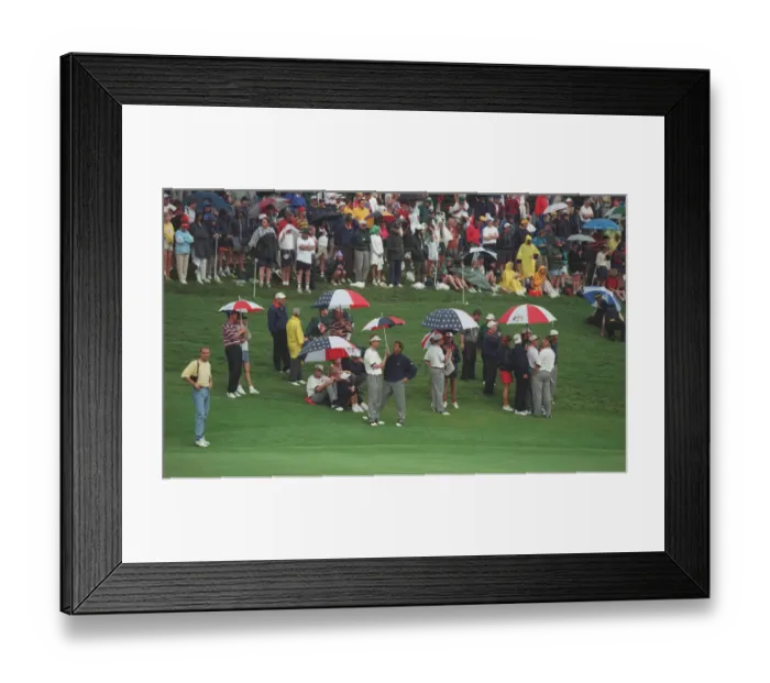 Framed Print : American Golf Spectators Framed Print : American Golf Spectators